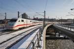 Hier 402 043-4  Bautzen/Budyšin  als ICE640 von Berlin Ostbahnhof nach Düsseldorf Hbf.