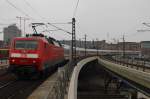 Hier 120 115-1 und 120 137-5 mit IC2903 von Köln Hbf.