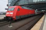 Hier 101 035-4 mit IC145 von Amsterdam Centraal nach Berlin Ostbahnhof, dieser Zug stand am 28.3.2014 in Berlin Hbf.