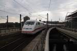 Hier 402 026-9  Lutherstadt Wittenberg  als ICE841 von Hannover Hbf nach Berlin Ostbahnhof, bei der Ausfahrt am 28.6.2014 aus Berlin Hbf.