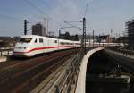 Hier 402 016-0  Dessau  als ICE548 von Berlin Ostbahnhof nach Köln/Bonn Flughafen mit 402 009-5  Riesa  als ICE 558 von Berlin Ostbahnhof nach Köln Hbf., bei der Einfahrt am 6.9.2014 in