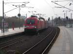 Neben den Ersten polnischen Husarz hatte ich,am 25.Oktober 2014,auch noch das Glück den ersten,deutschen Taurus 182 001 im Berliner Hbf zu fotografieren.