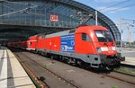 182 008 drückt den RE1 (RE18116) von Frankfurt(Oder) nach Magdeburg Hauptbahnhof am 13.5.2016 in den Berliner Hauptbahnhof. 