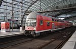 RB26321  S-Bahn Ersatzverkehr  von Berlin Charlottenburg nach Berlin Friedrichstraße macht sich am 29.10.2016 im Berliner Hauptbahnhof auf den Weg.