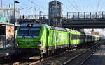 FlixTrain GmbH, München [D]  mit der ELL Vectron  193 437  [NVR-Nummer: 91 80 6193 437-1 D-ELOC] und Wagengarnitur auf dem Weg zur Bereitstellung am 26.10.24 Durchfahrt Bahnhof Berlin Hohenschönhausen.