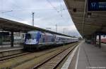 5 370 007 PKP Intercity spłka z o.o mit dem EC 45 von Berlin Hbf(tief) nach Warszawa Wschodnia in Berlin-Lichtenberg.