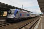 Hier 5 370 003 mit EC43 von Berlin Hbf.(tief) nach Warszawa Wschodnia, bei der Einfahrt am 23.6.2013 in Berlin Lichtenberg.