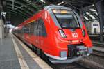 Hier 442 333-1 und 442 129-3 als RB14 (RB18920) von Berlin Schönefeld Flughafen nach Nauen, dieser Triebzugverband stand am 18.5.2013 in Berlin Ostbahnhof.