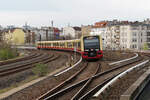 484 073 am 26.03.2024 unterwegs in Richtung S-Bahnhof Berlin Südkreuz.
