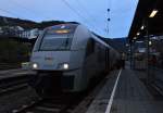 Am Bahnsteig Gleis 201 in Bingerbrück steht der 460 007-8 auf seinem Weg nach Mainz Hbf.