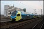 Der  Gigant , wie ihn die Westfalenbahn Mitarbeiter nennen, steht in Form des ET 605 am 29.2.2016 um 7.54 Uhr abfahrbereit nach Hannover HBF im Hauptbahnhof Braunschweig.