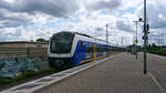 Die RS1 im Bahnhof Bremen-Walle nach Bremen-Burg.