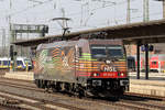 HSL 185 602-0 durchfährt Bremen Hbf. 10.4.2018