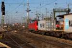 152-132-7 schnell durch Bremen Hbf nach Bremerhaven.