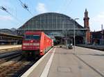 101 108 mit einen IC am Haken am 16.09.2014 im Bremer Hauptbahnhof.