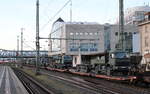 Am 03.04.2024 rangierte dieser Militärtransportzug der Bundeswehr mit der DB 261 039-2 in Darmstadt Hbf.