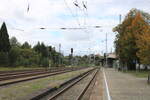 Die Bahnsteige 1 und 2 am 11.10.2024 in Döbeln Hbf.