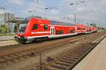 S1 von Meißen Triebischtal nach Pirna verlässt am 11.05.2018 den Dresdener Hauptbahnhof. Zuglok war 143 884.