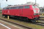 218 402 von Railsystems von RPRS abgestellt am 31.01.2023 in Dresden HBf