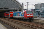 Hier zusehen ist 146 017 als S1 nach Schöna am 30.10.23 bei der Ausfahrt aus dem Dresdener Hauptbahnhof.