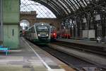 Trilex 642 301 als RE1 nach Görlitz am 24.09.2017 auf dem Dresdner Hauptbahnhof.