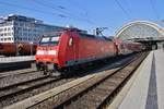 146 016 verlässt am 30.9.2017 mit dem RE50 (RE16549)  Saxonia  von Leipzig Hauptbahnhof nach Schöna den Dresdener Hauptbahnhof.