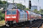 146 017 schiebt am 30.9.2017 den RE50 (RE16518)  Saxonia  von Dresden Hauptbahnhof nach Leipzig Hauptbahnhof aus dem Startbahnhof.