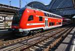 S3 von Tharandt nach Dresden Hauptbahnhof erreicht am 30.9.2017, geführt von 143 957 den Zielbahnhof.