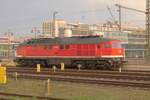 Die  Ludmilla  232 690 von Erfurter Bahnservice im Dezember 2024 in Dresden Hauptbahnhof abgestellt.