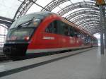 Regionalbahn nach Grlitz kurz vor der Abfahrt in Dresden Hbf.