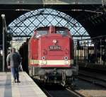 112 331 bei der Einfahrt mit ihrem Sonderzug in den Dresdner Hbf, weiter ging die Fahrt dann hoch bis Altenberg.