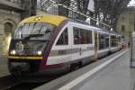 642 342 der Städtebahn Sachsen abfahrbereit nach Kamenz in Dresden Hbf, 9.7.14.