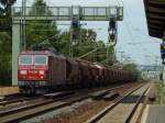 180 013 mit Getreidewagen in Richtung Bad Schandau am 19.7.11 in Dresden-Strehlen 