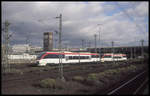 Talent Triebwagen der Rheinbahn am 6.11.1999 im HBF Düsseldorf.