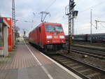 Nachschuss der 185 275-5 am HP Duisburg-Bissingheim. Aufgenommen am 19.03.19.
