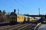 111 059 schiebt ihren Messzug als NbZ 94314 Solingen - Duisburg durch Duisburg Rahm gen Duisburg.

Duisburg Rahm 27.02.2019