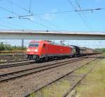 185 398-5 kam am 15.5.15 mit einem Güterzug durch Entenfang in Richtung Düsseldorf gefahren.

Duisburg 15.05.2015