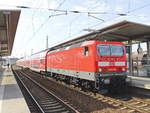 143 238 als Schublok für den RE 3 nach Lutherstadt  Wittenberg über Berlin am 17. April 2019