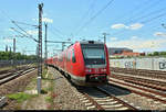 Nachschuss auf 612 599 und 612 634 (Bombardier RegioSwinger) von DB Regio Südost als RE 3811  Mainfranken-Thüringen-Express  (RE7) nach Würzburg Hbf, die ihren Startbahnhof Erfurt Hbf