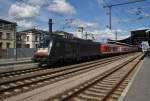 Hier 182 514-0 mit einer RB20 (RB16296) von Apolda nach Eisenach, bei der Ausfahrt am 19.8.2014 aus Erfurt Hbf.