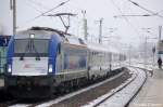 5 370 008 der PKP mit dem EC 45 nach Warszawa Wschodnia bei der Durchfahrt durch den Bahnhof Erkner.