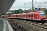 422 522-3 bei der Einfahrt in den Essener Hauptbahnhof 20.6.2010