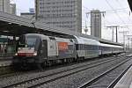 182 534 mit HKX 1803 und Dosto Railpool und NOB Garnitur am 25.12.2012 in Essen Hbf.