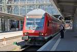 DBpbzfa 761.9 mit Schublok 114 ??? von DB Regio Mitte als RB 15518 (RB51)  Kinzigtalbahn  nach Wächtersbach steht in ihrem Startbahnhof Frankfurt(Main)Hbf abweichend auf Gleis 13.