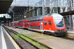 DB Regio Doppelstockwagenzug als RB22 in Frankfurt Hbf am 15.04.23