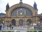 Der Frankfurter (M) Hbf vom Straenbahnbahnhof.