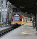 HLB 429 542 nach Siegen bei der Aussfahrt aus Frankfurt(Main) Hbf.30.04.2011.