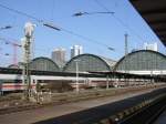 Die Bahnhofshaffe in FFM Hbf von Gleis 3 aus betrachtet.