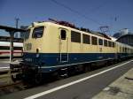 140 423-5 steht am 17.08.13 in Frankfurt am Main Hbf Gleis 1a