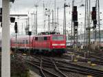 DB Regio 111 104 am 23.12.14 in Frankfurt am Main Hbf vom Bahnsteig aus fotografiert